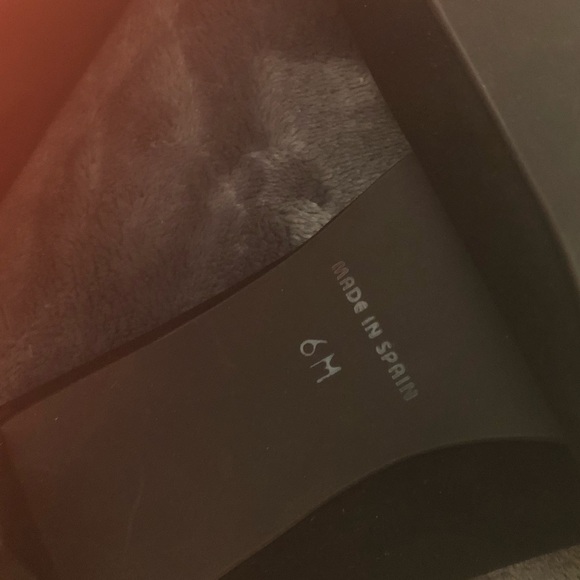 ♦️SOLD EBAY!♦️Leather Suede Kitten Heels 👠 size 6 - Picture 5 of 7